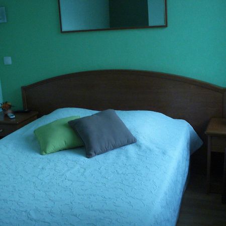 Chambres D'Hotes La Chaumiere Arcy-sur-Cure المظهر الخارجي الصورة