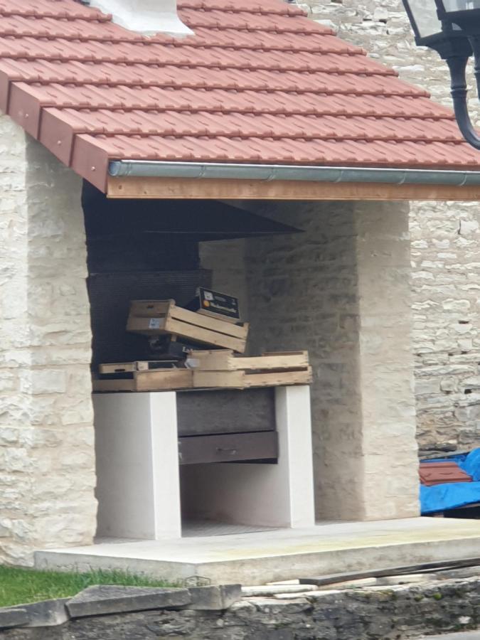 Chambres D'Hotes La Chaumiere Arcy-sur-Cure المظهر الخارجي الصورة